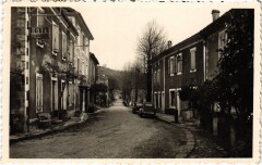 Le Collet de Deze Centre du Village