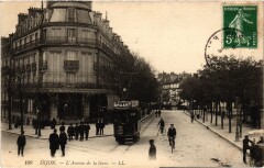 Dijon Avenue de la Gare Tramway à Dijon