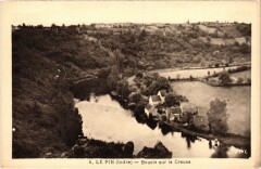 Le Pin Boucle sur la Creuse -
													36 Indre
												