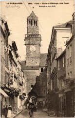 Vire porte de l'horloge