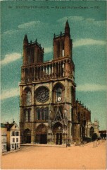 Mantes-la-Jolie L'Eglise Notre-Dame à Mantes-la-Jolie