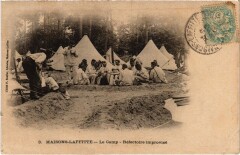 Maisons-Laffitte Le Camp - Refectoire Improvise à Maisons-Laffitte