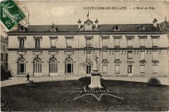 Saint-Germain-en-Laye Hotel de Ville à Saint-Germain-en-Laye