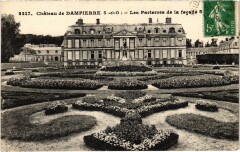 Dampierre Chateau - Les Parterres