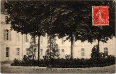 Saint-Cyr-l'Ecole La Cour d'Austerlitz