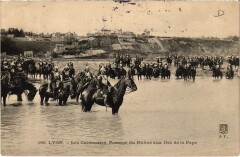 Lyon - Les Cuirassiers - Passage du Rhone aux Iles de La Pape -
																					69000 Lyon
																			