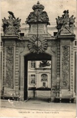 Versailles Porte de l'Ecole d'Artillerie à Versailles