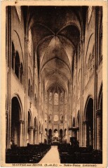 Mantes-la-Jolie L'Notre-Dame - Interieur -
																					78200 Mantes-la-Jolie
																			