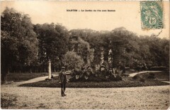 Mantes-la-Jolie Le Jardin de l'Ile aux Dames à Mantes-la-Jolie