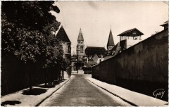 Poissy L'Abbaye - Les Miradors de la Centrale - Eglise Saint-Louis à Poissy