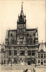 Compiegne Hotel de Ville à Ville