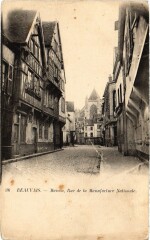 Beauvais Rue de la Manufacture nationale à Beauvais