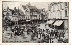 Noyon Wochenmarkt à Noyon