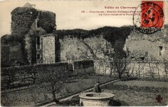 Chevreuse Amcien ChateauFort de la Madeleine à Chevreuse