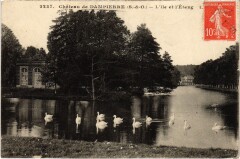 Dampierre Chateau - I'Ile et l'Etang