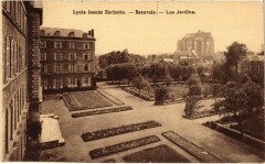 Beauvais Lycée Jeanne Hachette Les Jardins -
																					60000 Beauvais
																			