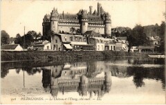 Pierrefonds le Chateau à Pierrefonds