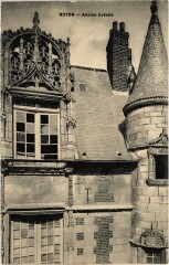Noyon Ancien Eveché à Noyon