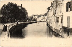 Douai Le vieux Canal à Douai