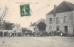 Vieux Chateau / La Place -
													21 Côte d'Or
												