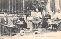Salies De Bearn - Groupe De Sandaliers