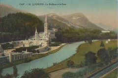 La Basilique et le Gave -
																					65100 Lourdes
																			