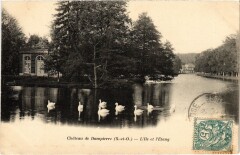 Dampierre Chateau - L'Ile et l'Etang