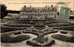 Dampierre Chateau - Les Parterres de la Facade Sud