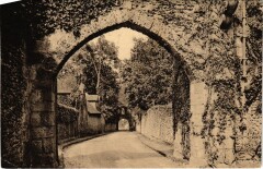 Cernay-la-Ville Abbaye des Vaux-de-Cernay - Portes Fortifiees à Cernay-la-Ville