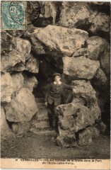 Versailles Ecole Jules-Ferry - Parc - Entrees de la Grotte à Versailles