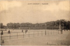 Saint-Germain-en-Laye Esplanade à Saint-Germain-en-Laye