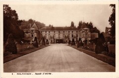 Chateau de Malmaison - Facade d'Entree