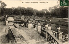 Dampierre Chateau - Parterres Est