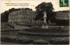 Dampierre Chateau - Jardin Francais et Facade Est