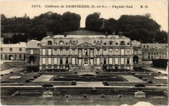 Dampierre Chateau - Facade Sud