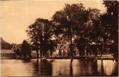 Cernay-la-Ville Abbaye des Vaux-de-Cernay - Etang à Cernay-la-Ville