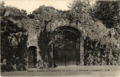 Cernay-la-Ville Vaux-de-Cernay - L'Abbaye - L'Entree à Cernay-la-Ville