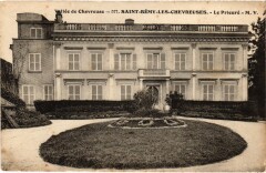 Saint-Remy-les-Chevreuse Le Prieure à Chevreuse