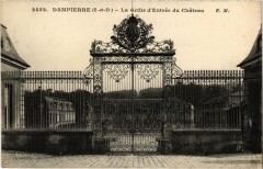 Dampierre La Grille d'Entree du Chateau