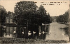 Dampierre Chateau - L'Ile et l'Etang