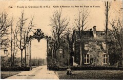 Cernay-la-Ville Vaux de Cernay - Parc - Grille d'Honneur à Cernay-la-Ville