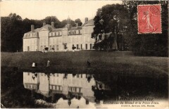 Fontenay-Saint-Pere Chateau de Mesnil et la Piece d'Eau