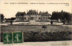 Breteuil Chateau - La Piece d'Eau et les Jardins