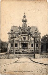 Le Vesinet Hotel de Ville