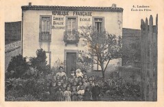 Ladern - Ecole Des Filles