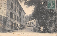 Escouloubre Les Bains - Hotel Bonnail Sarda à Escouloubre
