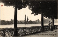 Mantes Promenade du Quai de la Vaucouleur
