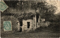 Marly Ruines du Pavillon des Offices