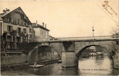 Poissy Le Pont sur le bras Migneaux à Poissy