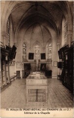 Chevreuse Port Royal Interieur de la Chapelle à Chevreuse